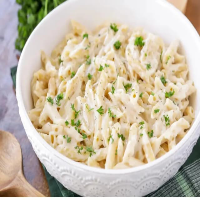 White Sauce Pasta
